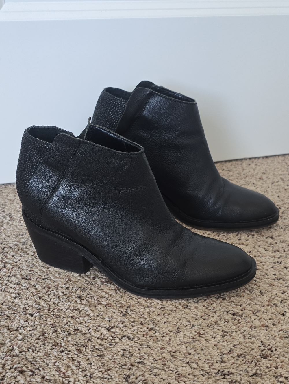 Dolce Vita sz 8 Black Bootie